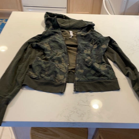 Butterfly print Lululemon Hoodie - Picture 1 of 10